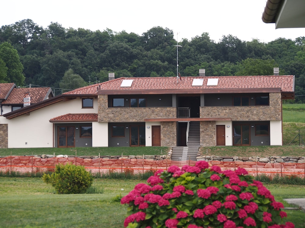 Agriturismo Ai Tre Castelli — 4-Star Luxury Hotel in Moruzzo, Italy