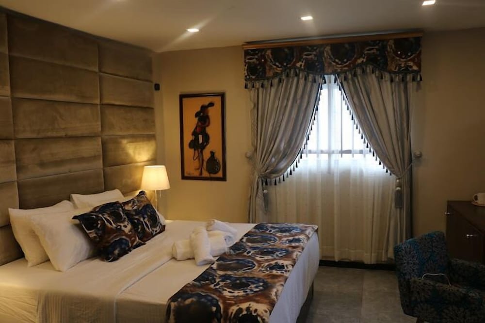 Saire Hotels in Ibadan, Nigeria
