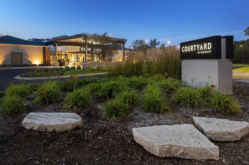 Courtyard Chicago Waukegan Gurnee - photo 17