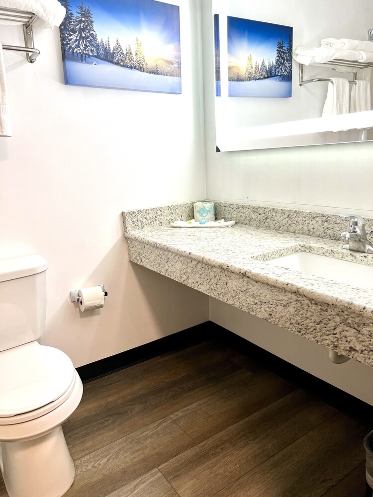 Quality Inn & Suites Caribou - photo 43