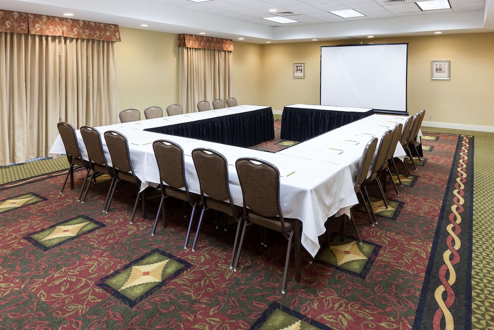 Hilton Garden Inn McAllen Airport - photo 41