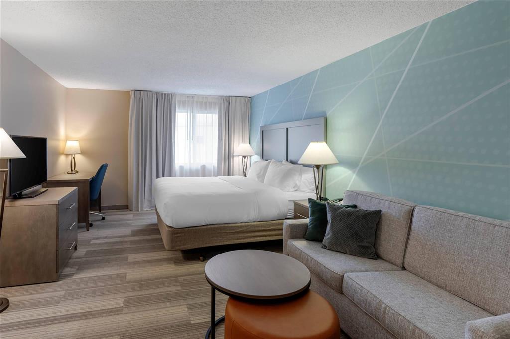 Comfort Inn and Suites Boulder - photo 14