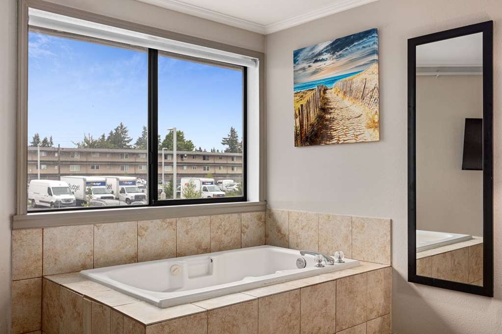 Days Inn by Wyndham Lakewood South Tacoma - photo 34
