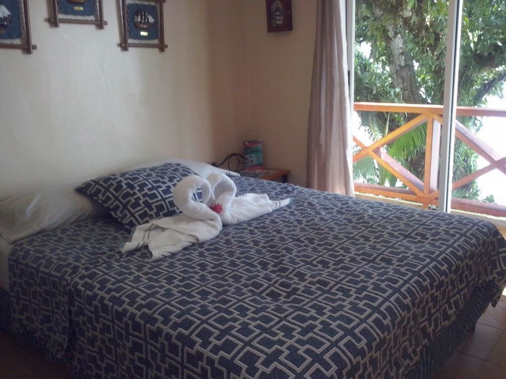 ScubaPortobello in Portobelo, Panama