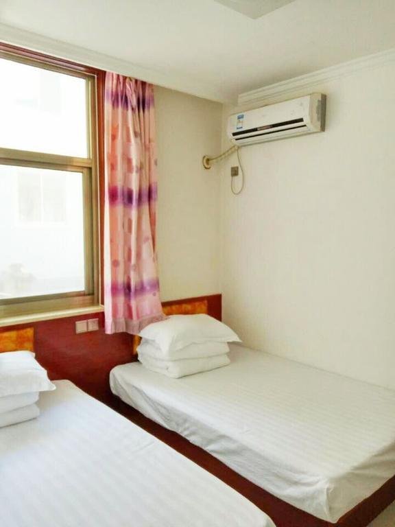 Xinglong Jiahong Inn — hotel in Xinglong