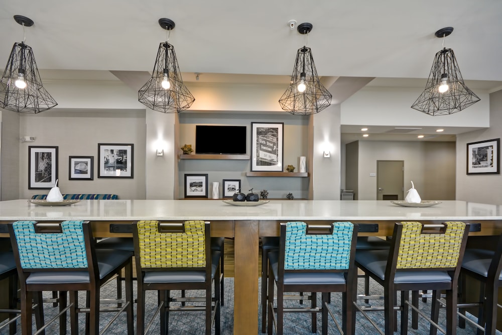 Hampton Inn Kyle - photo 26
