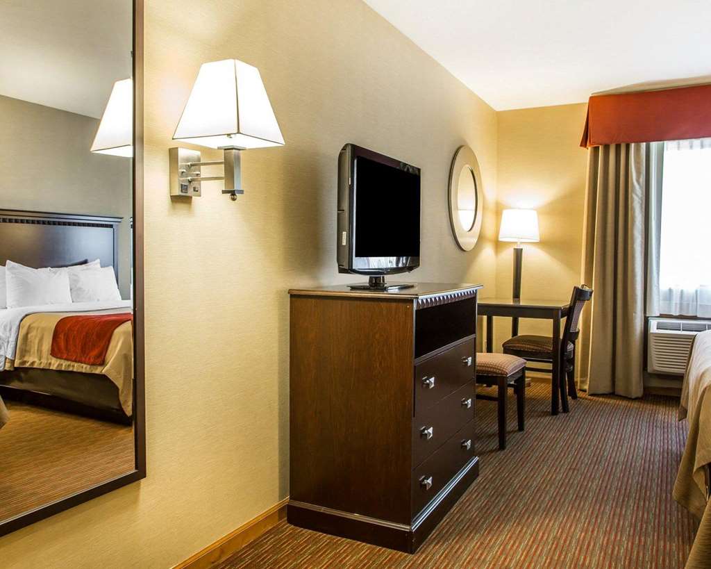 Quality Inn Greenville North - photo 13