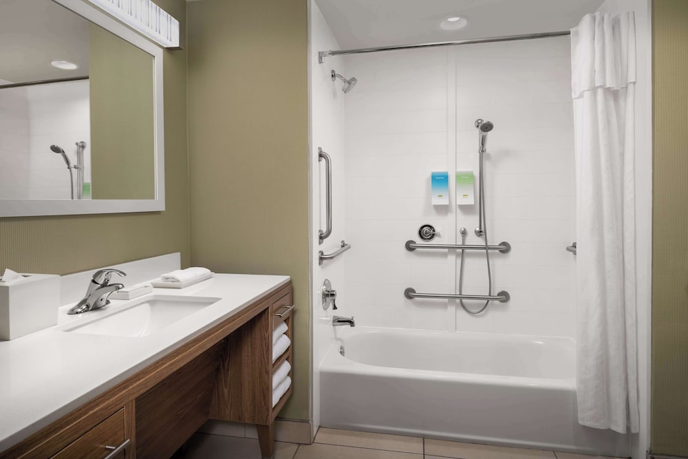 Home2 Suites by Hilton Summerville - photo 16