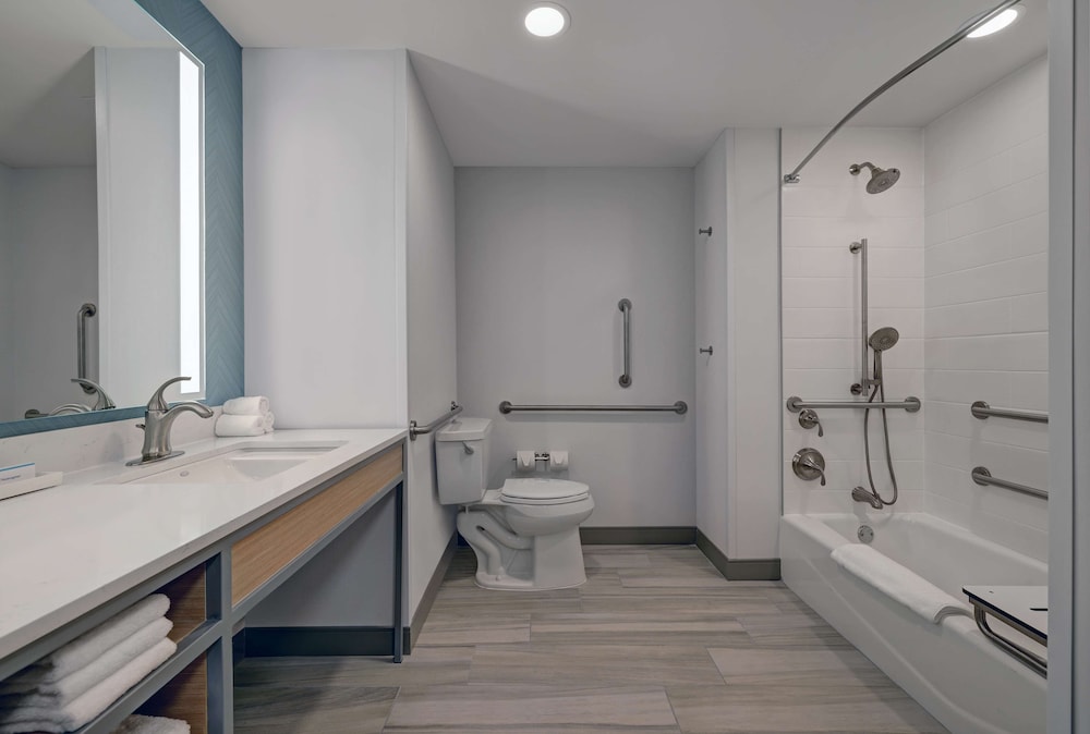 Hilton Garden Inn Manassas - photo 22