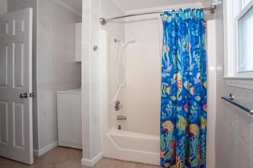 Summer Sands by Oak Island Accommodations - photo 46