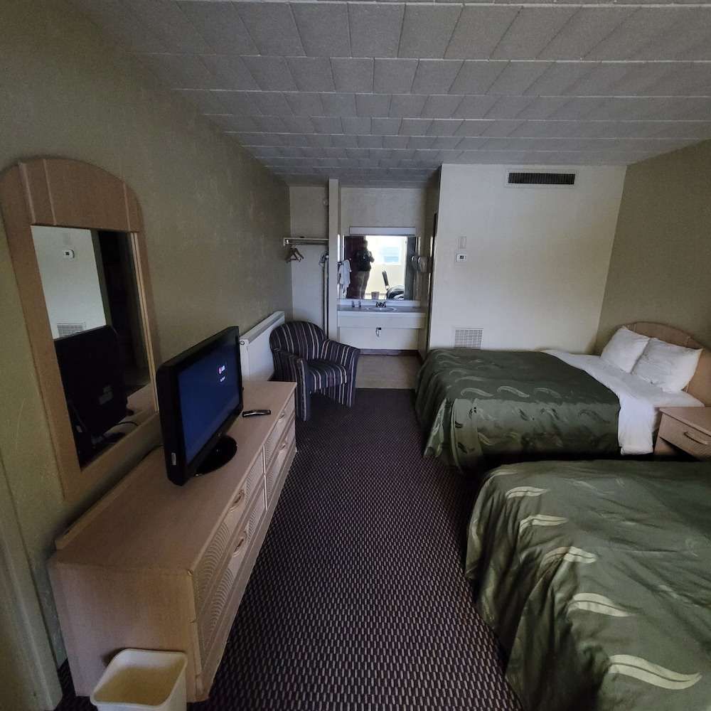 Richland Inn - photo 10