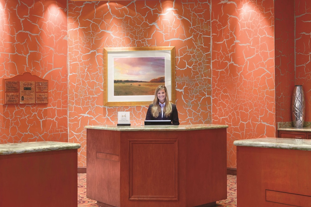 Embassy Suites by Hilton E Peoria Riverfront Conf Center - photo 5