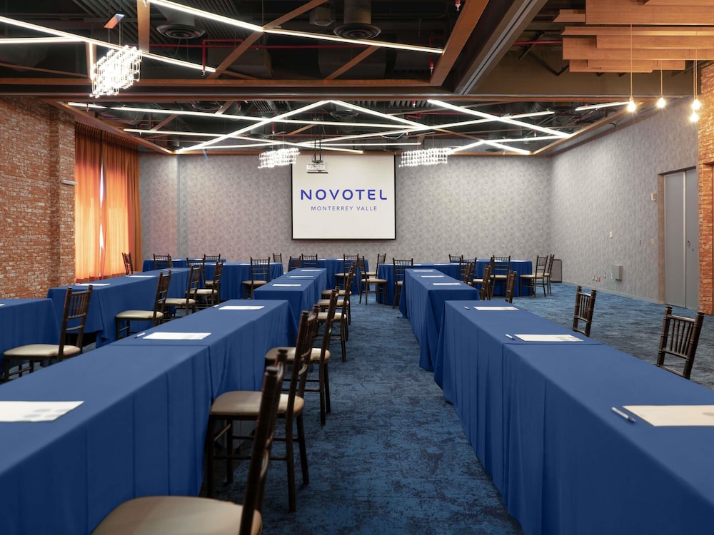 Novotel Monterrey Valle