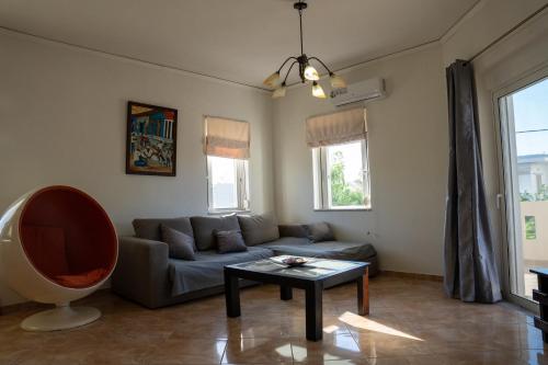 Serenity House — 4-Star Luxury Hotel in Souda, Greece