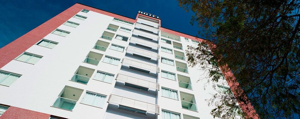 Alfa Hotel — hotel in Vicosa