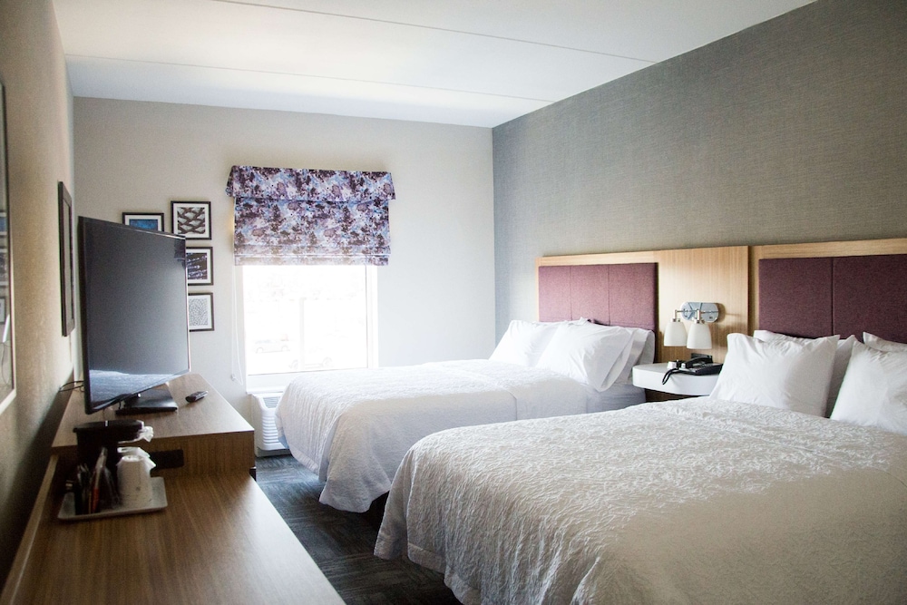 Hampton Inn & Suites by Hilton Warrington Horsham - photo 20