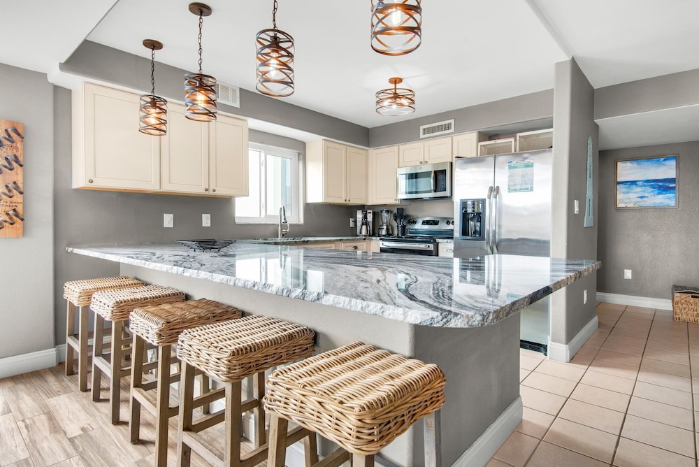 Shoreline Towers 3021 - photo 10