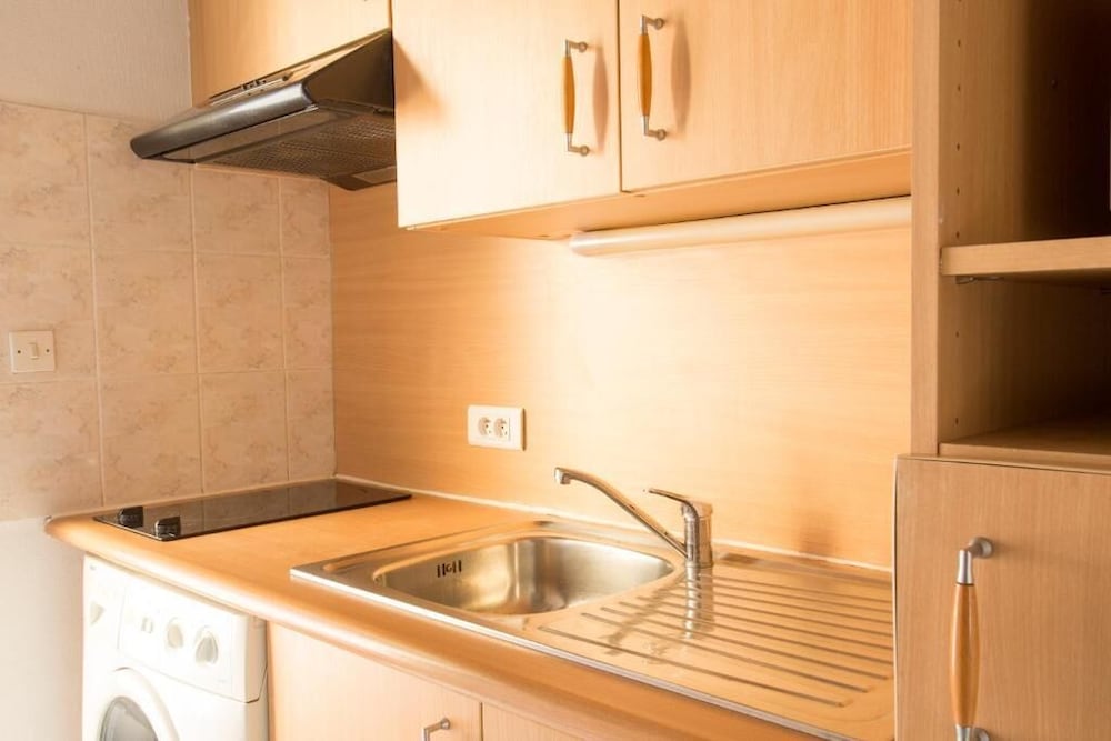 Le Lion de Mer in Saint-Raphael, France