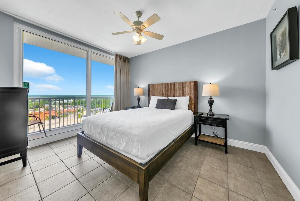 Majestic Beach Towers 2 1509 - photo 12