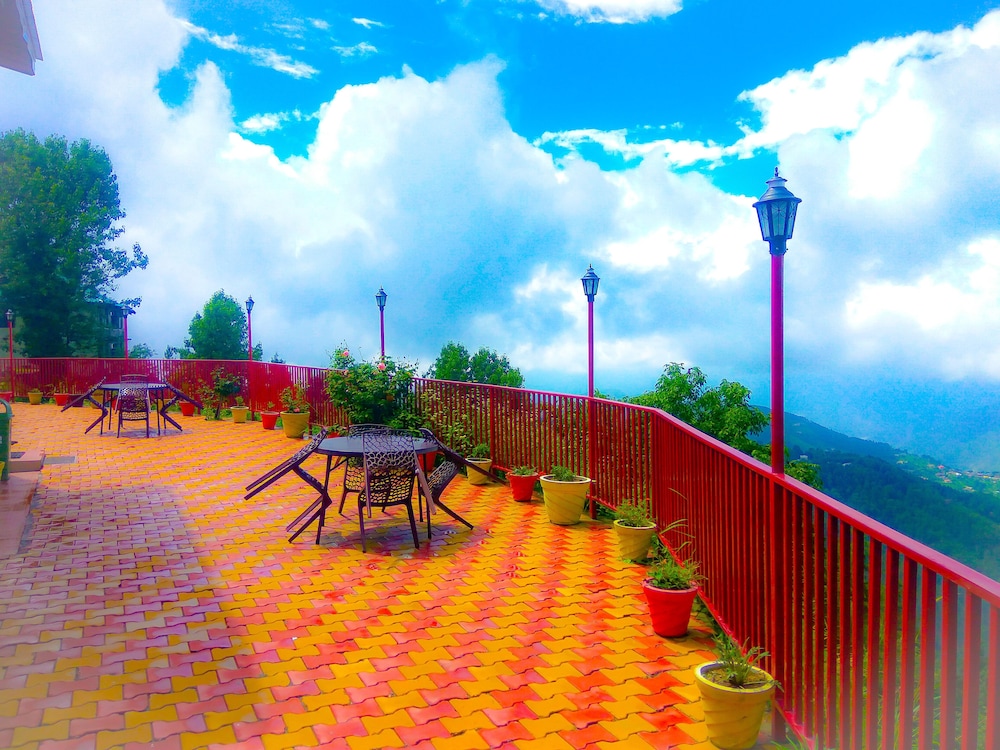 Hotel Himdhara in Dalhousie, India