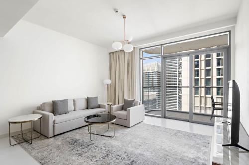 Silkhaus 1BDR with Private Beach Skyline Views — 4-Star Luxury Hotel in Dubai, United Arab Emirates