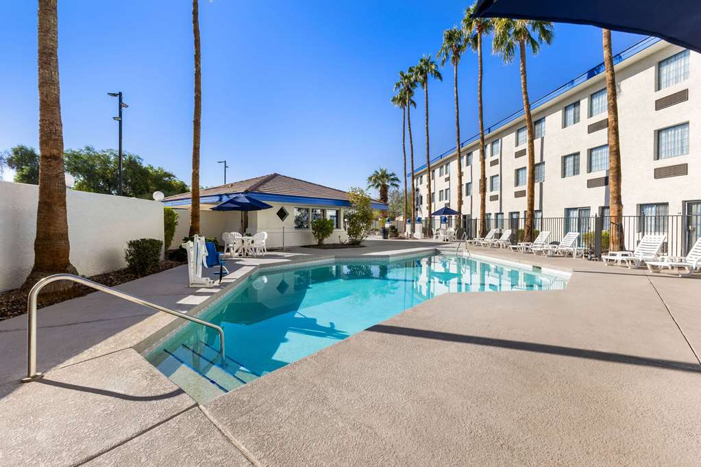 Days Inn & Suites by Wyndham Mesa Near Phoenix - photo 10