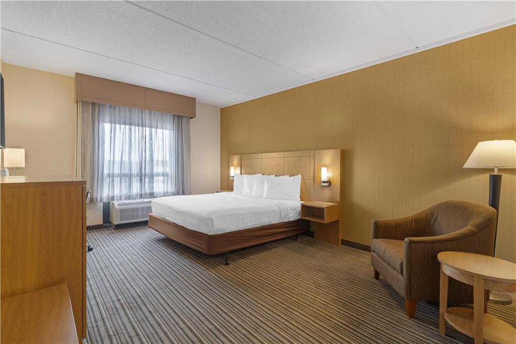 Best Western Royal Plaza Hotel & Trade Center - photo 45