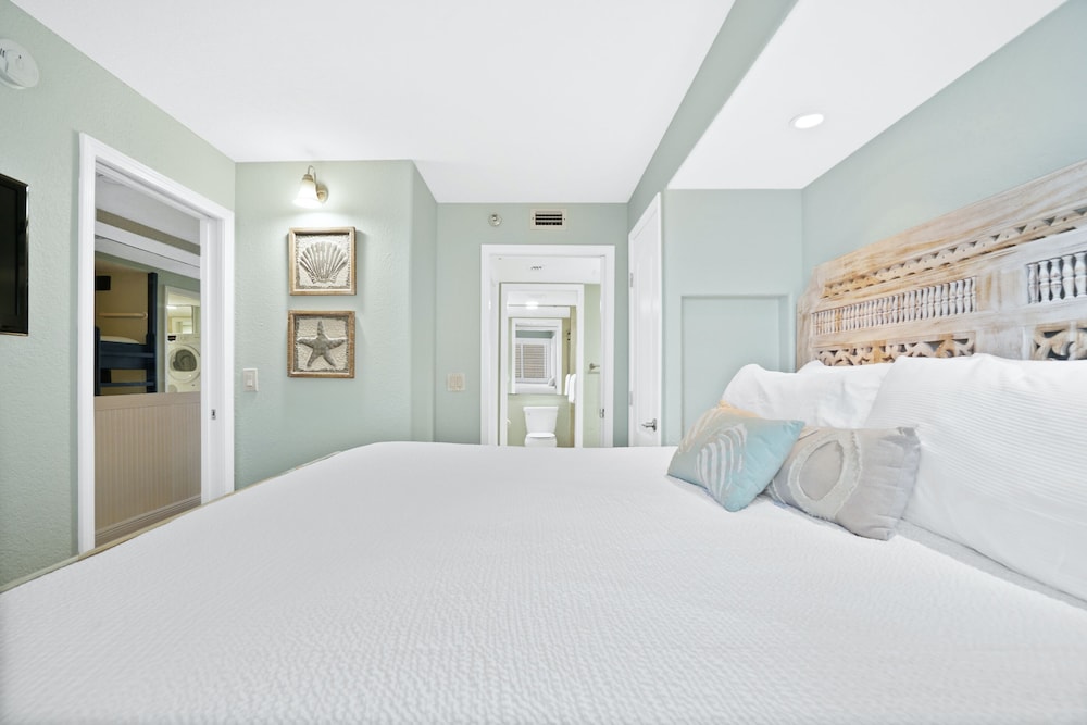 SunDestin Beach Resort by Panhandle Getaways - photo 8