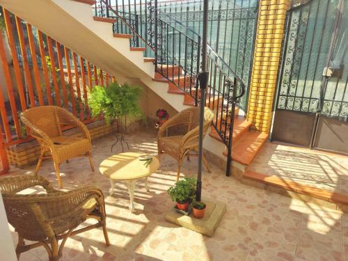 Teseo Holiday — hotel in Marinella
