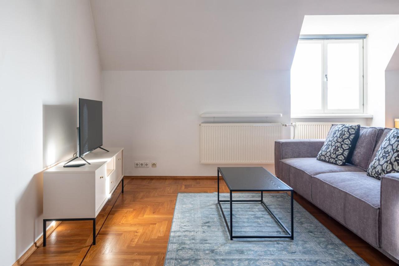 Old Town Toompea Apartment