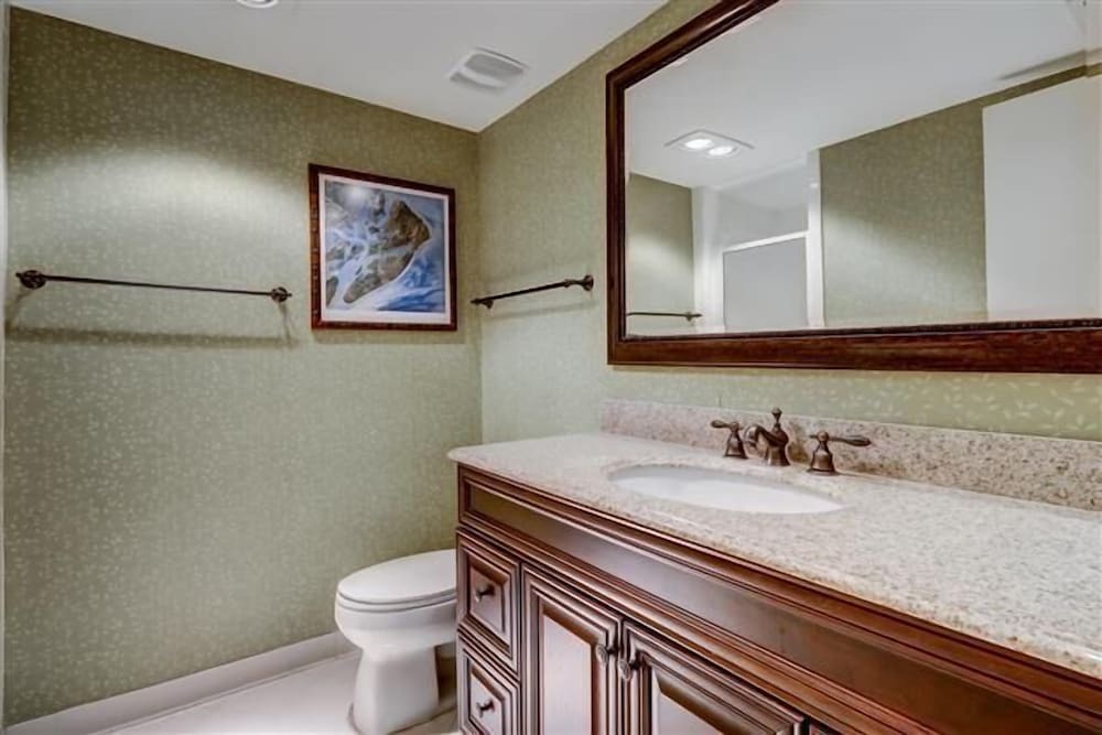 863 Ketch Court at The Sea Pines Resort - photo 8