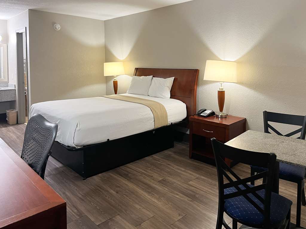 Motel 6 Raleigh NC Downtown South - photo 8