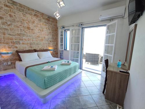 Fantastic View Studios Kythnos in Kythnos, Greece