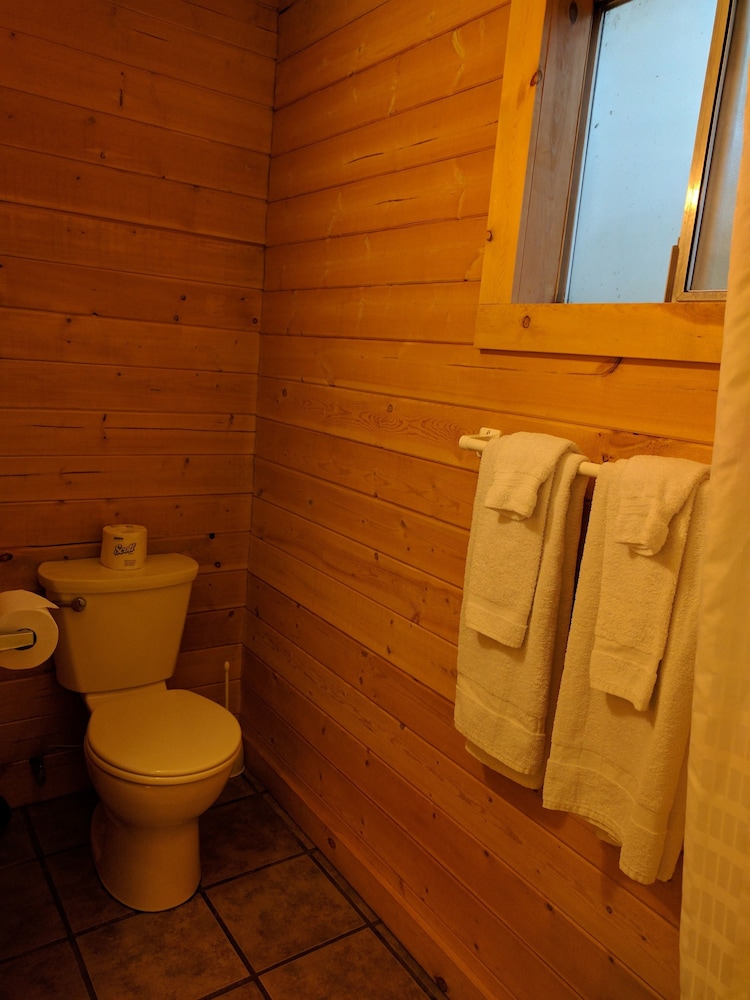 Emerald Forest Cabins - photo 111