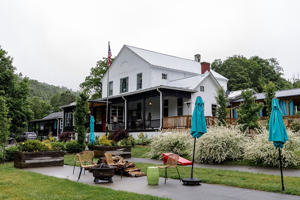 The Inn At Warm Springs - photo 75