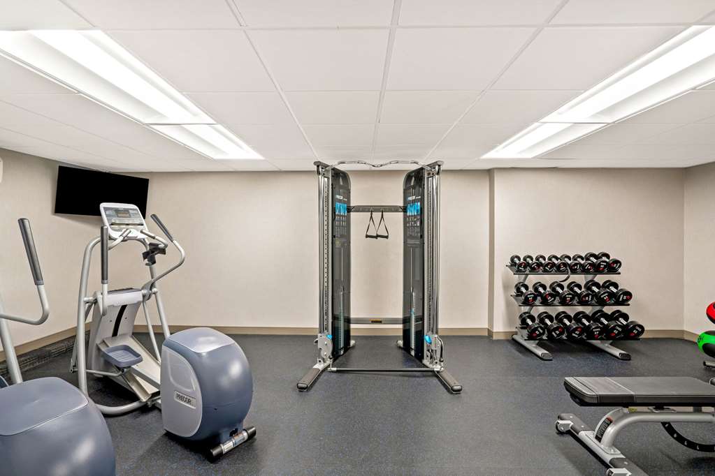 La Quinta Inn & Suites by Wyndham Columbus MS - photo 10