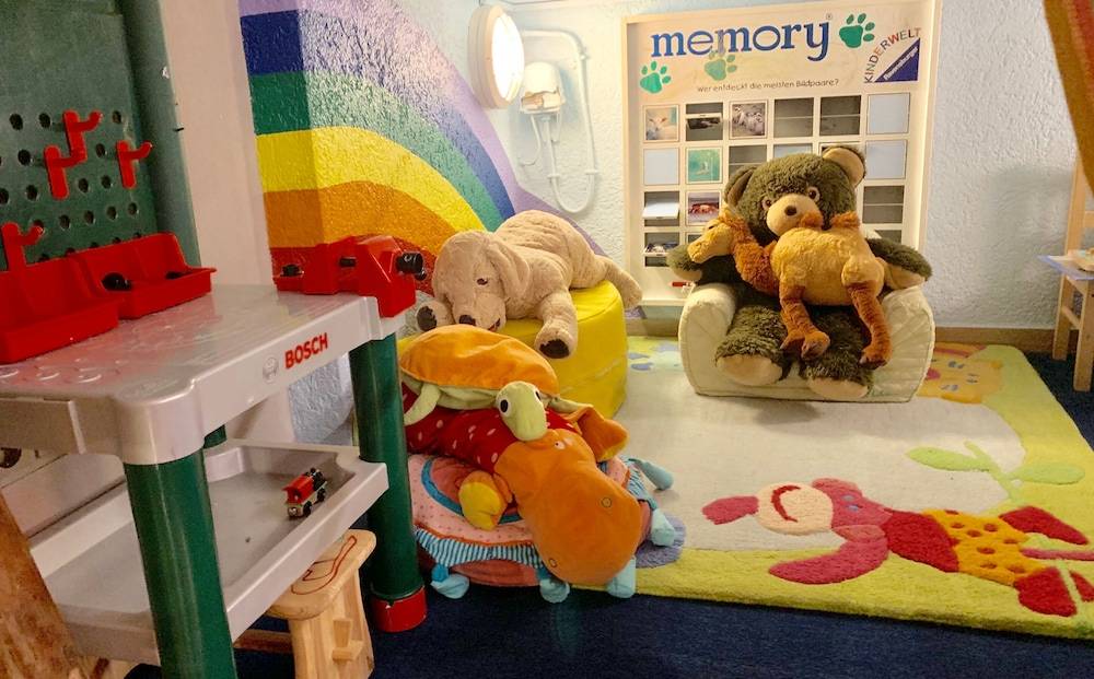 Children's play area - indoor