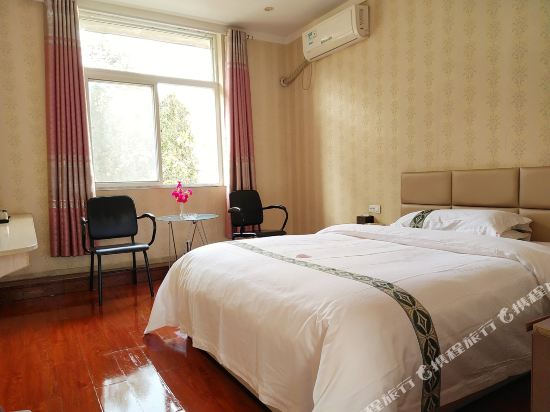 Jindu Hotel — hotel in Zaoyang