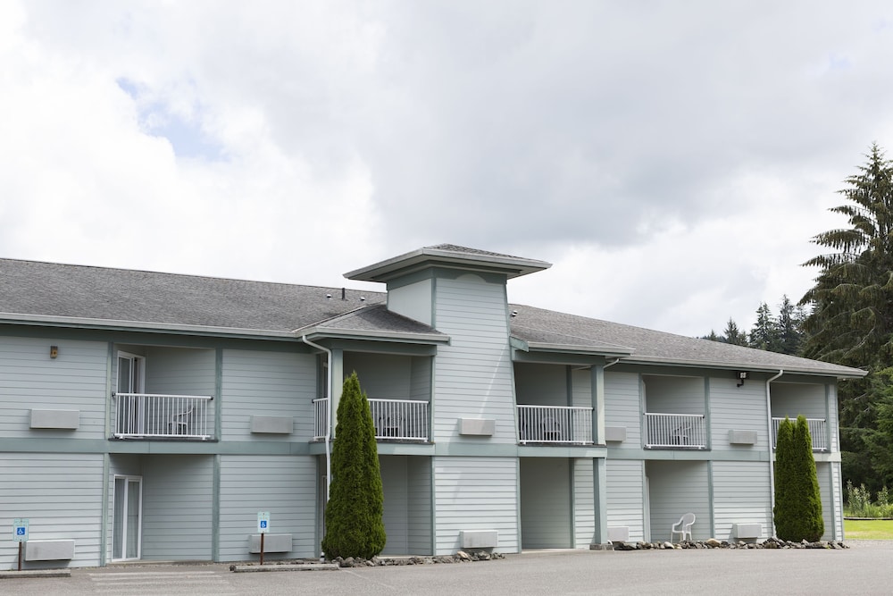 The Dew Drop Inn Motel - photo 56