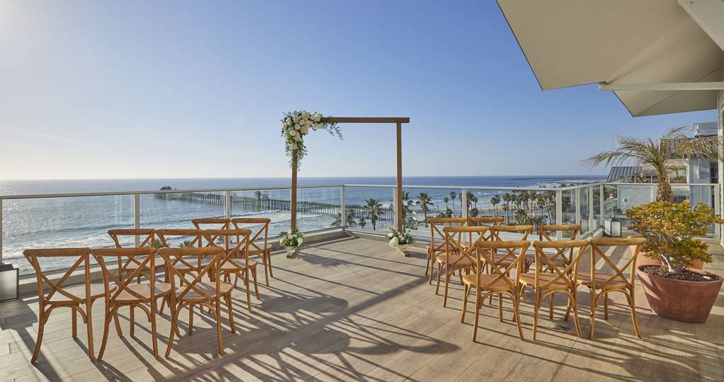 The Seabird Ocean Resort & Spa Part of Destination Hotel by Hyatt - photo 10
