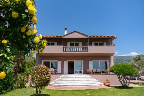 Anasemia Villa Pelion — 4-Star Luxury Hotel in Volos, Greece