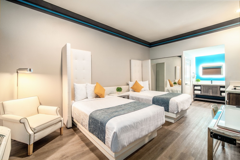 Aspire Inn Studios & Spas - photo 8