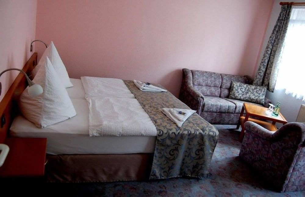 Hotel Am Markt - last minute hotel in Eckartsberga