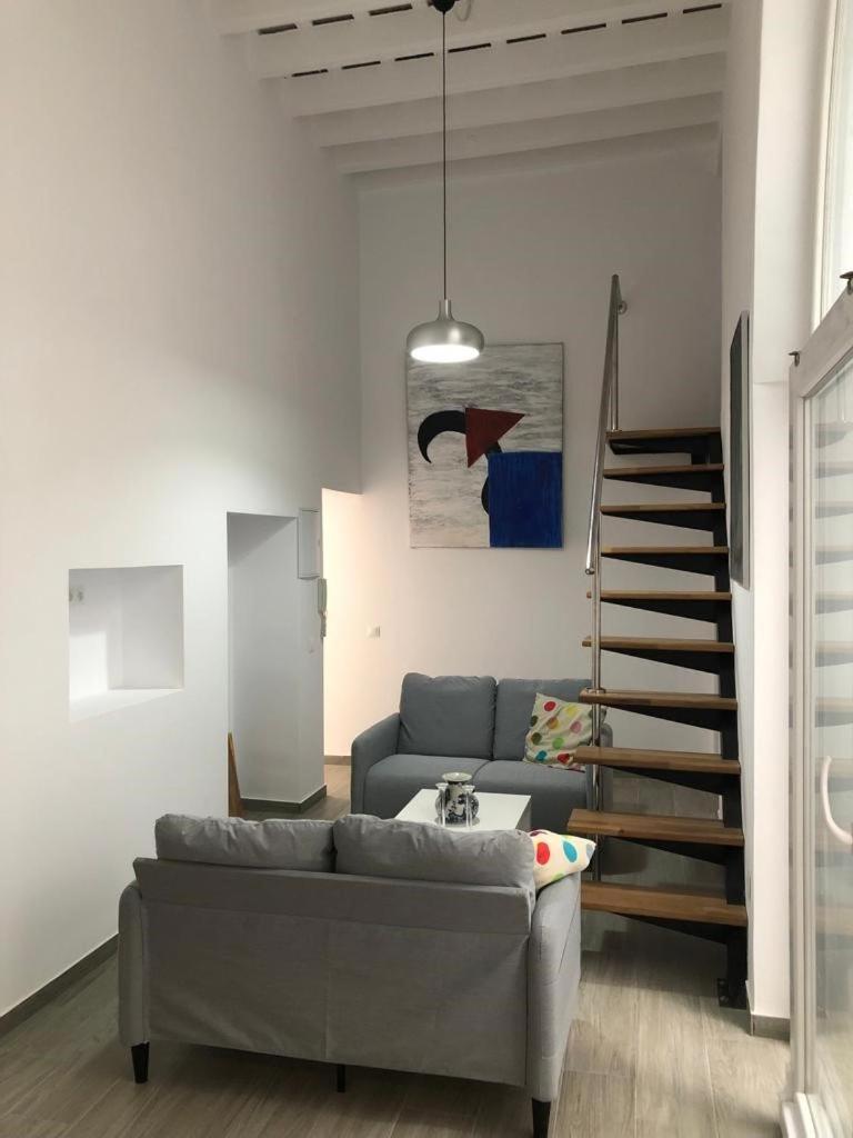 Precioso Alojamiento Con Patio Interior in Cadiz, Spain