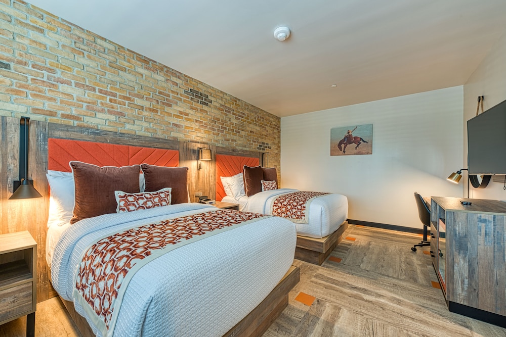 Hotel Lexen Newhall - photo 18