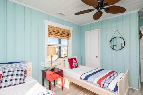 Moon Struck by Oak Island Accommodations - photo 10