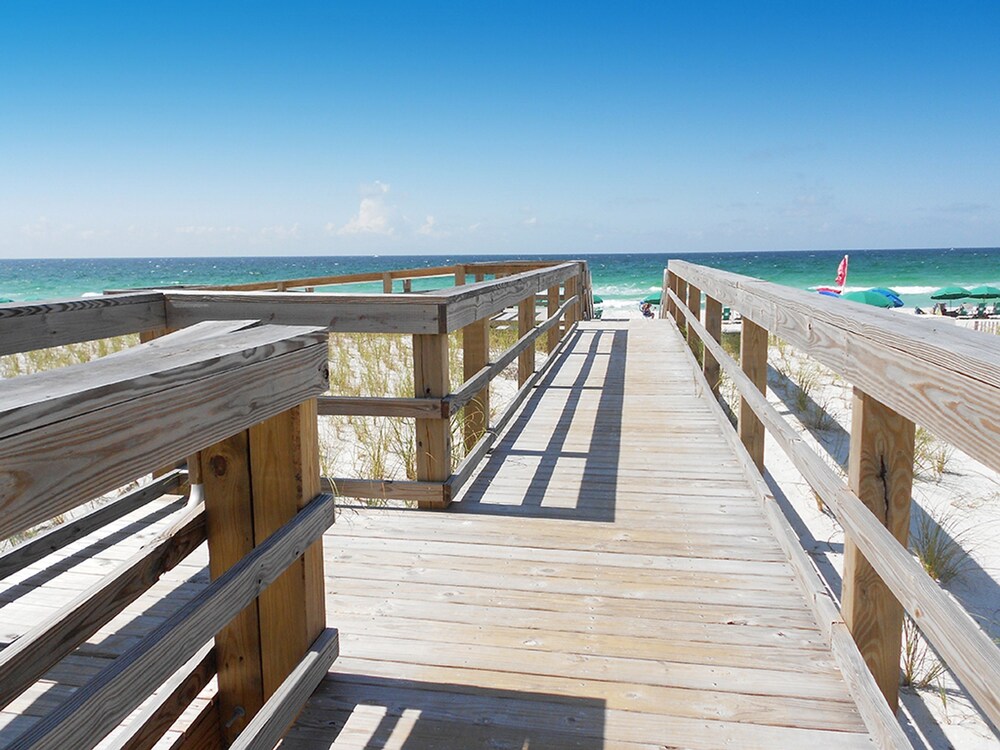 Evening Views At Destin Pointe Resort - photo 46