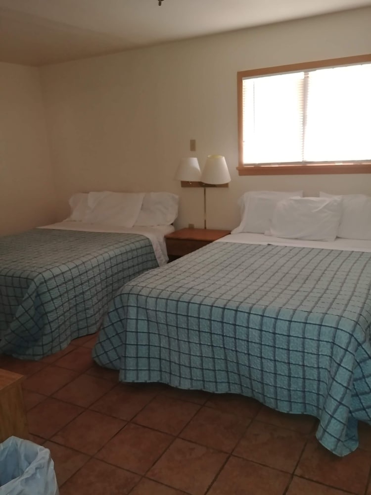 Cactus Inn - photo 7