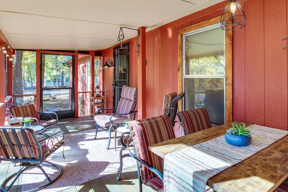 Pinetop lakeside Cabin Rental: Porch & Fire Pit - photo 16