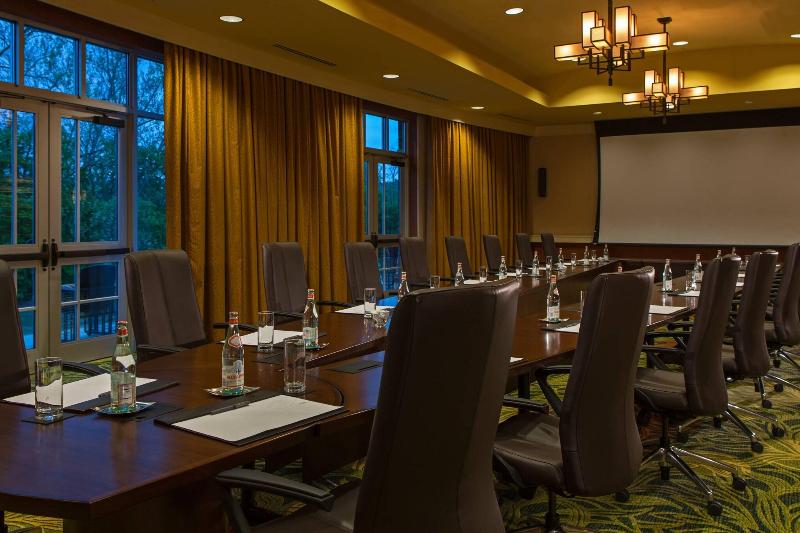 MeadowView Conference Resort & Convention Center - photo 222